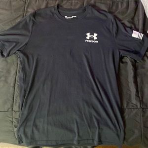 Under Armour Loose Fit Performance TShirt